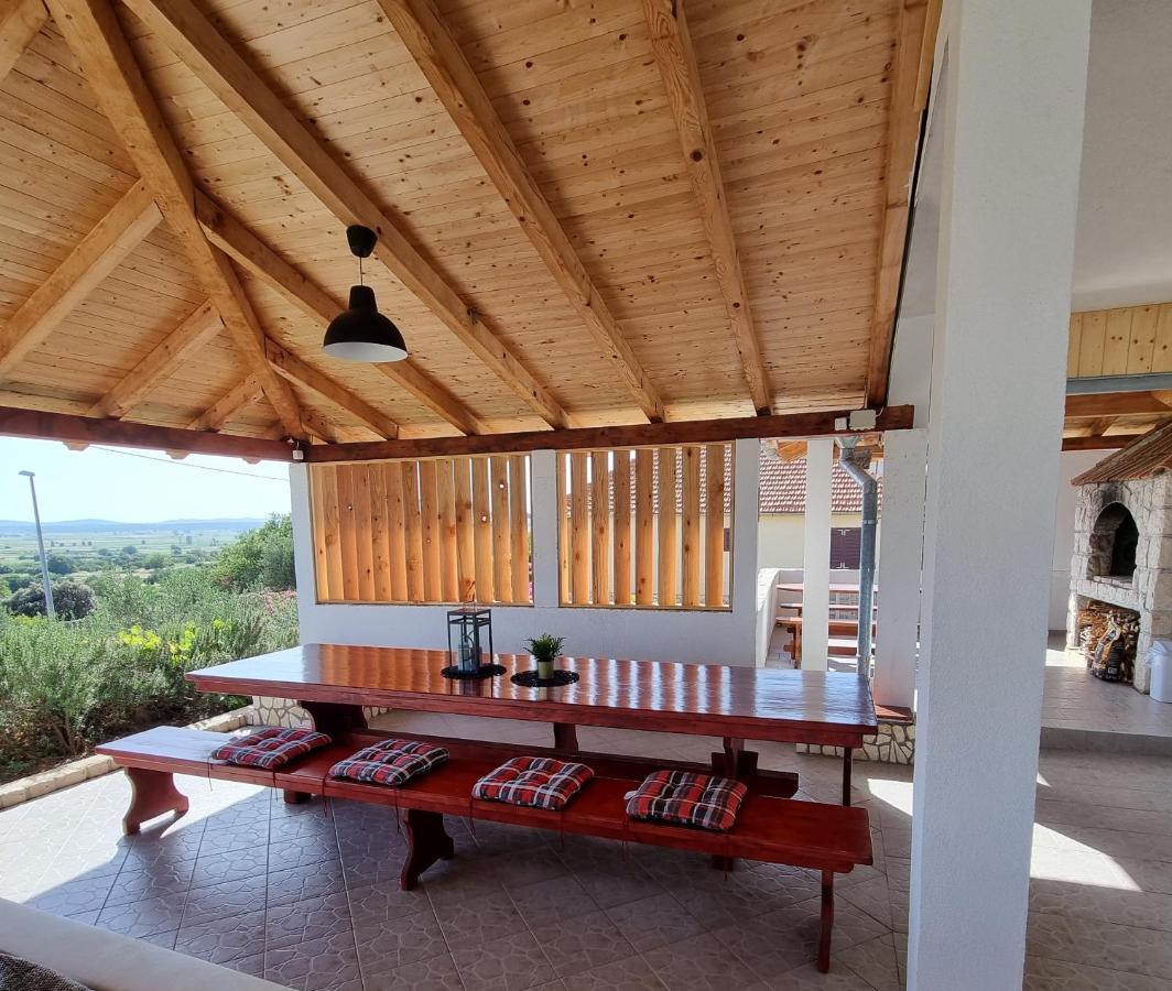 Holiday House Da & Do Pakoštane Dış mekan fotoğraf