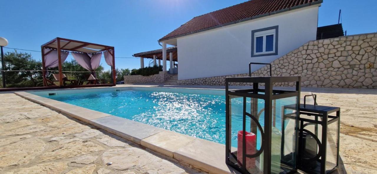 Holiday House Da & Do Pakoštane Dış mekan fotoğraf